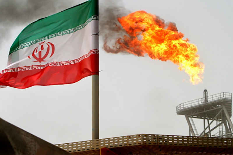 ایران قدرت کافی برای مقابله با تحریم های آمریکا را دارد