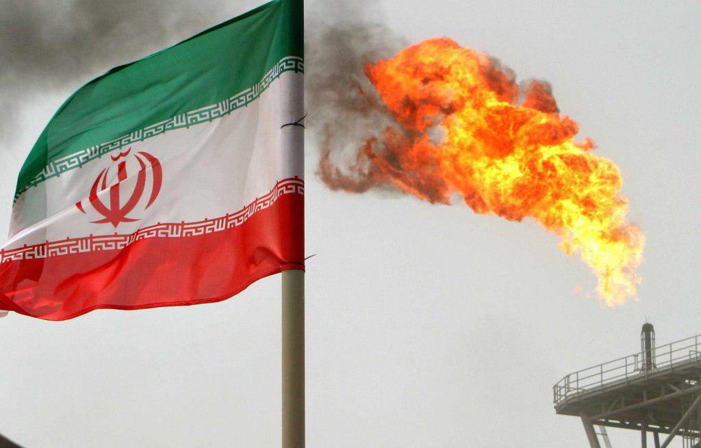 اقتصاد ایران از تحریم های آمریکا عبور می کند
