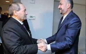 در دیدار با وزیر خارجه سوریه؛ امیرعبداللهیان: تبادل پیامها میان آمریکا و ایران در حال انجام است