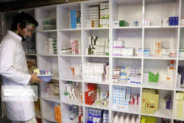 مشاور رسانه‌ای سازمان غذا و دارو: کمبود ۵۰ تا ۷۰ قلم دارو تا پایان هفته رفع می‌شود